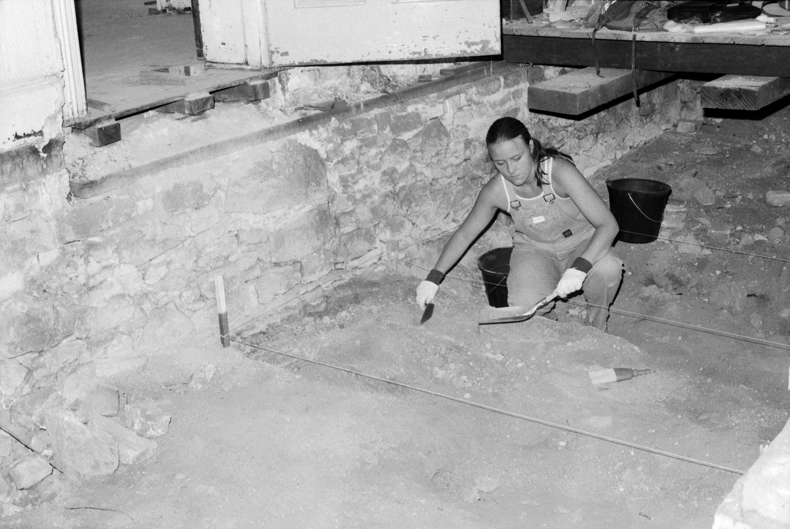 Excavating the ground floor of Hyde Park Barracks, 1981.