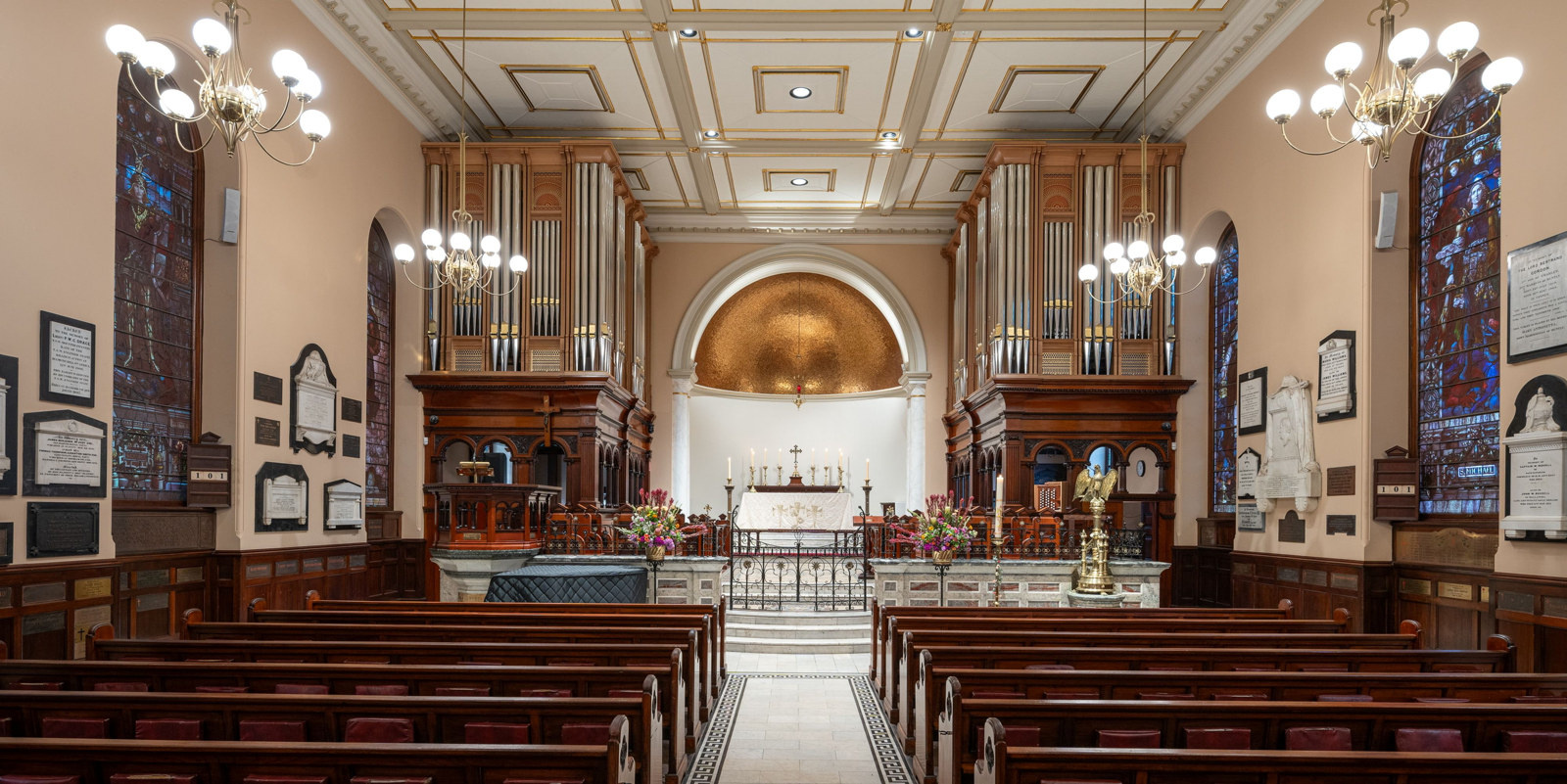 St James' King Street