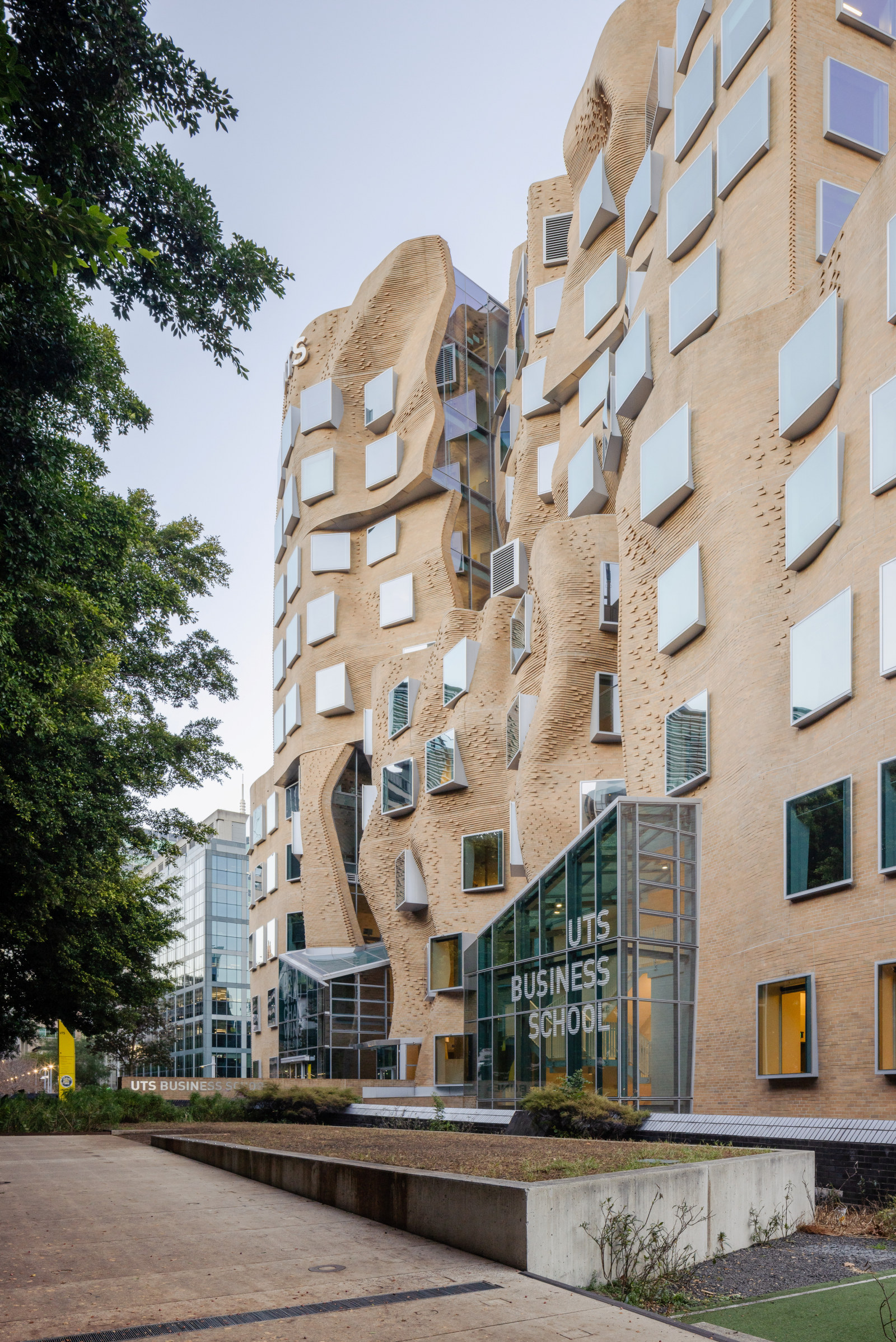 Dr Chau Chak Wing Building, Ultimo Rd, Sydney