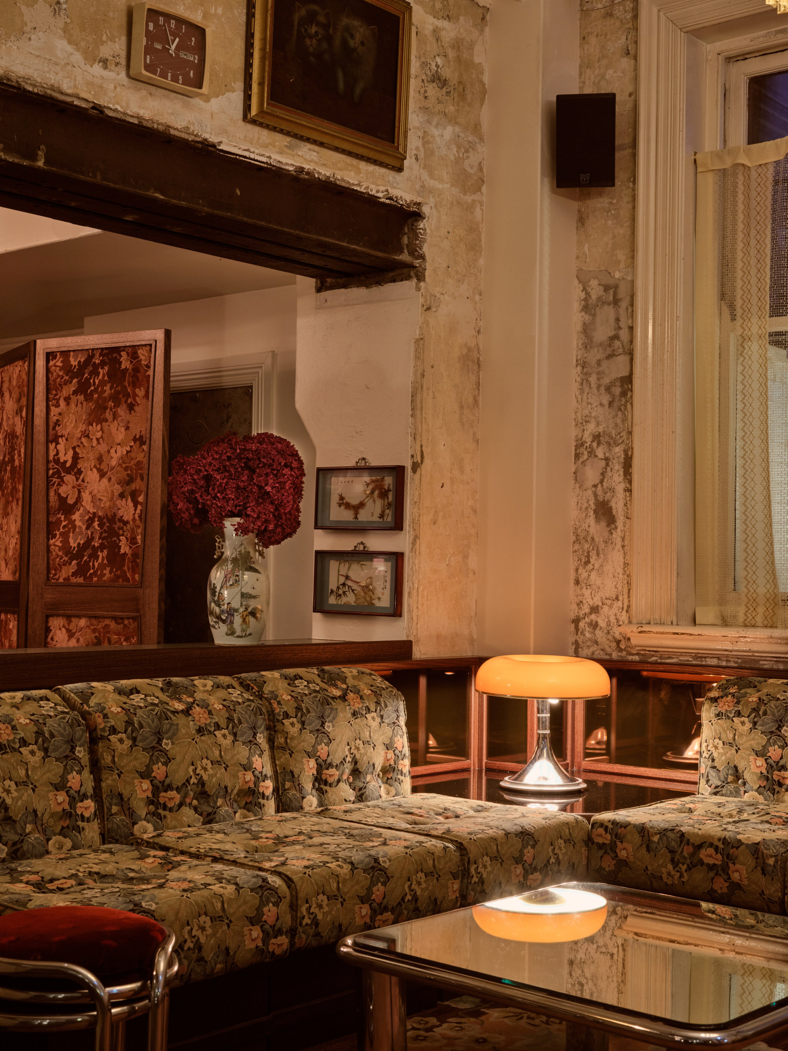 Good Luck Chinese Restuarant in Burns Philp & Co building